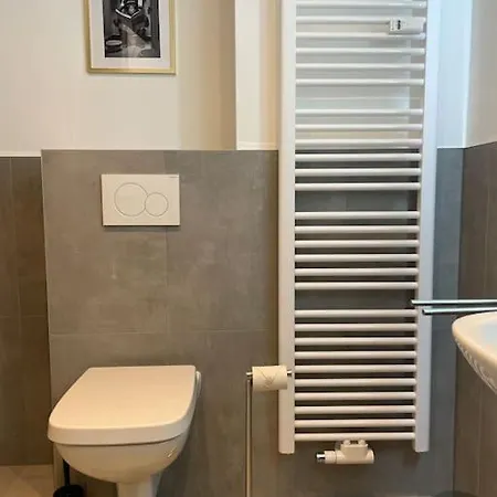 Martine, Westliche Vorstadt *