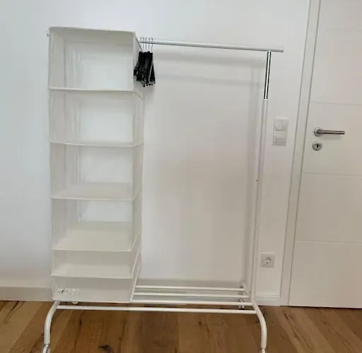 Martine, Westliche Vorstadt Coblença